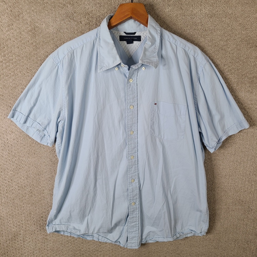 Tommy Hilfiger Shirt Mens XL Light Blue Short Sleeve Button Down Cotton Casual‎